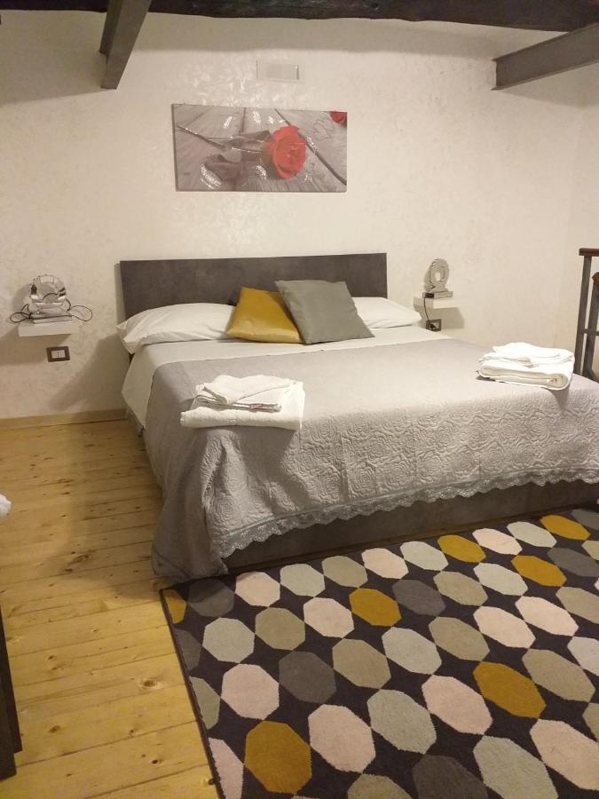 شقة نابولي  في Sasy Jr House Via San Mattia 72 المظهر الخارجي الصورة